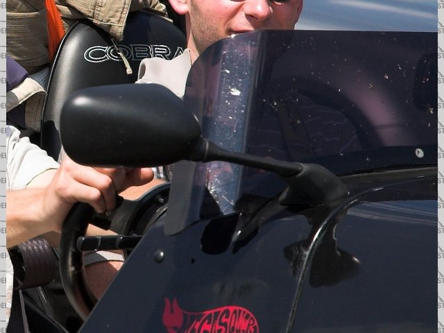 R1 mirror modded pivot angle